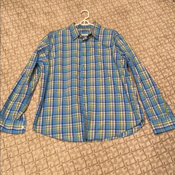 Button down - Picture 1 of 3